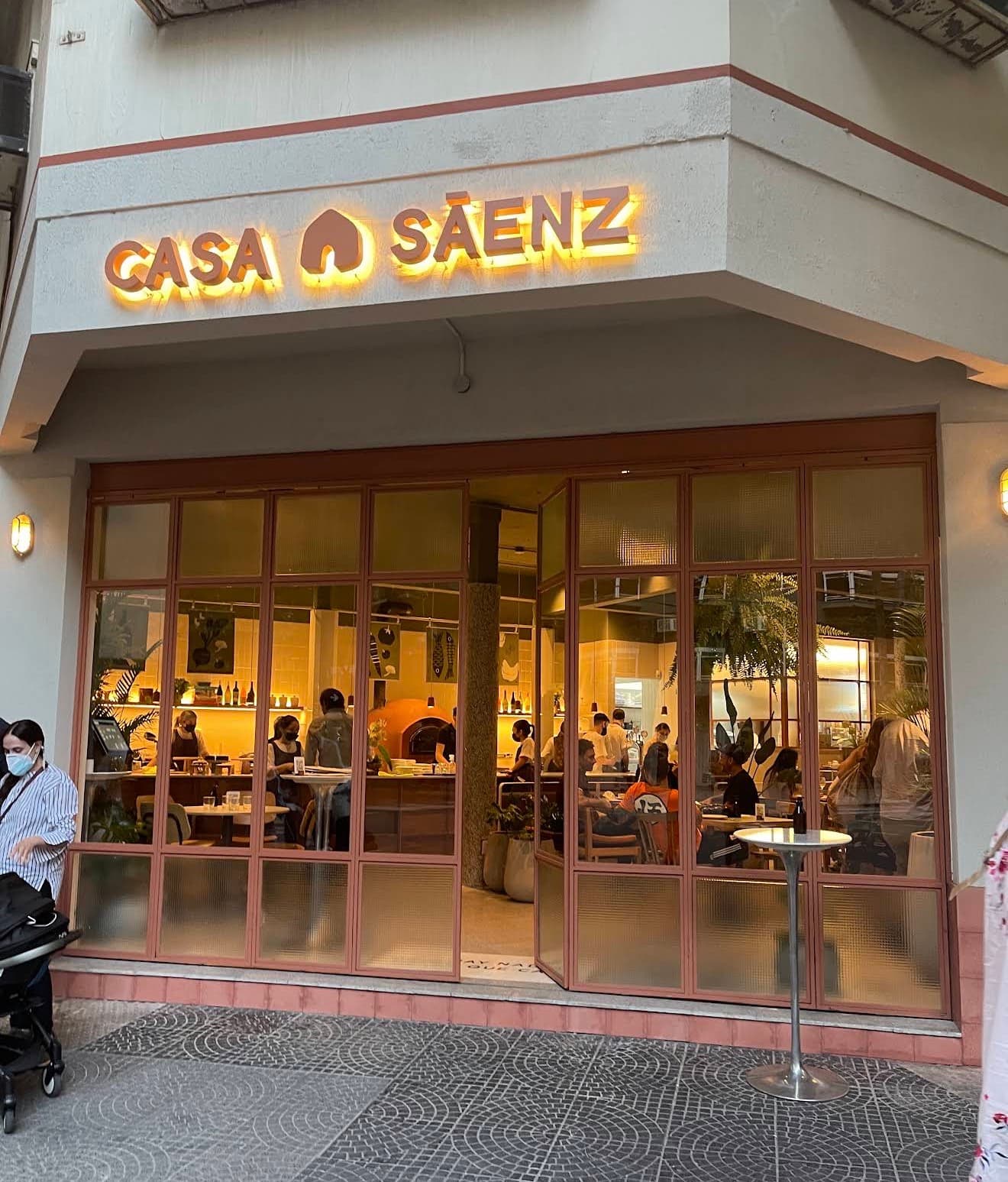 Cálido, casual, gastronómico — foto 1 de 2