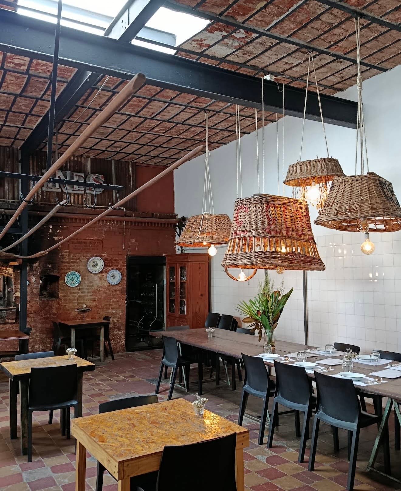 Relajado, íntimo, gastronómico — foto 1 de 2