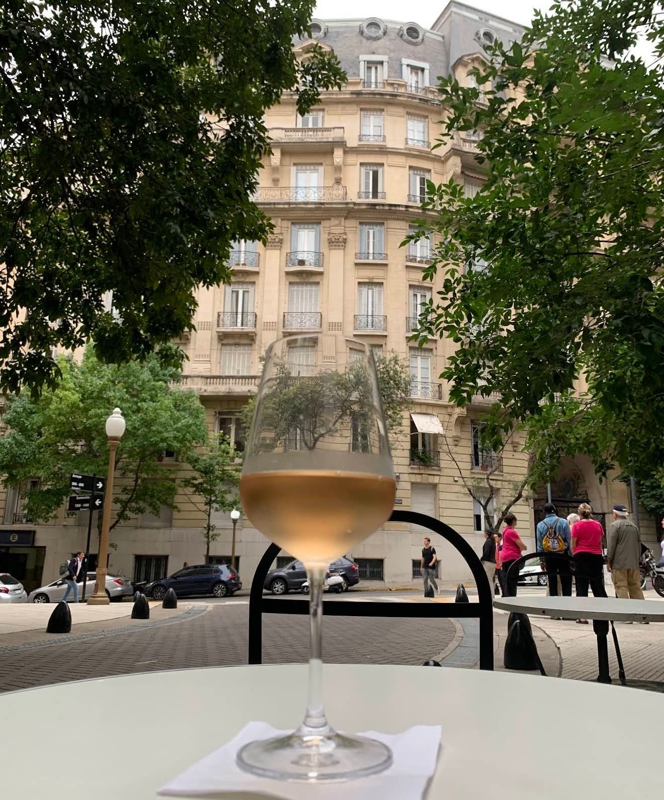 Íntimo, tranquilo, gastronómico — foto 1 de 4