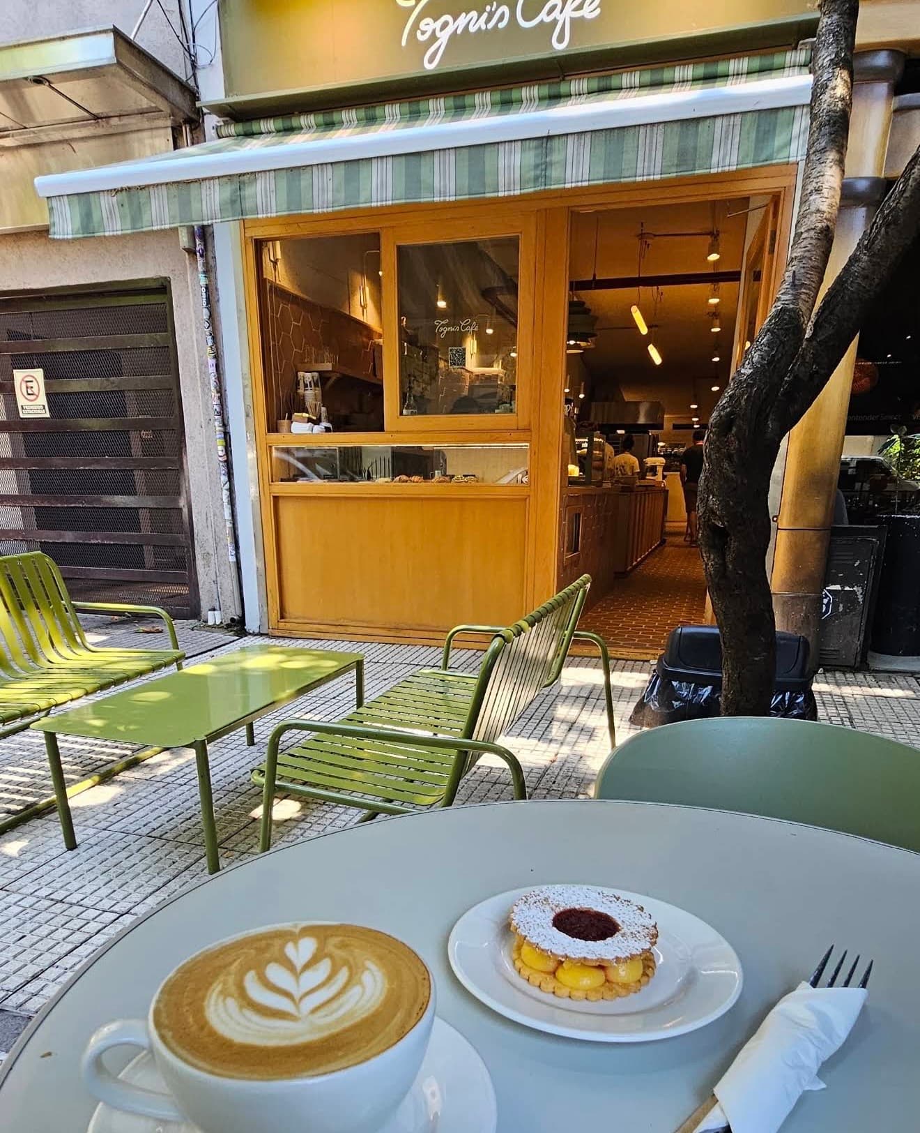 Togni's Café — foto 2 de 4